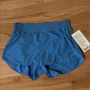 Lululemon hotty hot HR size 8, pool party